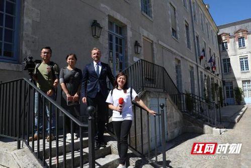 酒店网红吃瓜事件视频下载,视频揭秘幕后真相