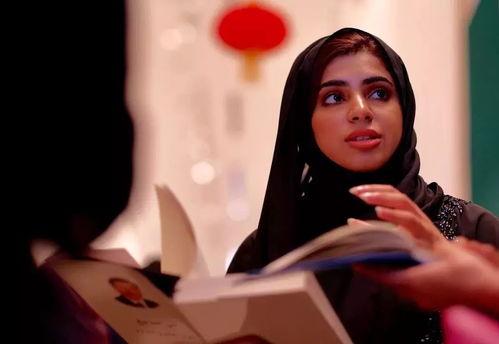 吃瓜网红帕尔维娜视频,揭秘网红幕后生活