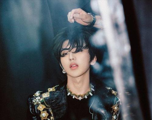 吃瓜事件网红蔡徐坤是真的吗,真相揭秘，网红蔡徐坤究竟是不是真的？”